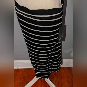 NWT Women's size XL skirt